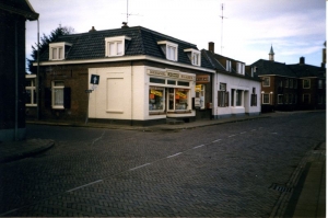 F5810 Raadhuisstraat 1988